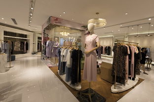 点亮时尚 服装店照明设计的商业之道