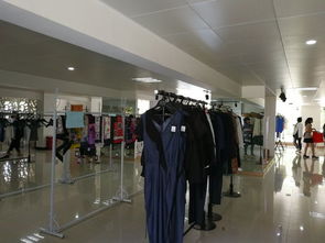 技能周服装大卖场实践 从课堂到市场的华丽蜕变